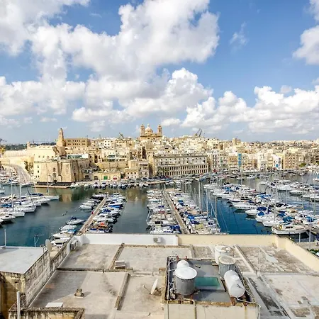 Charming In 3 The Cities With Roof Views By 360 Estates Birgu