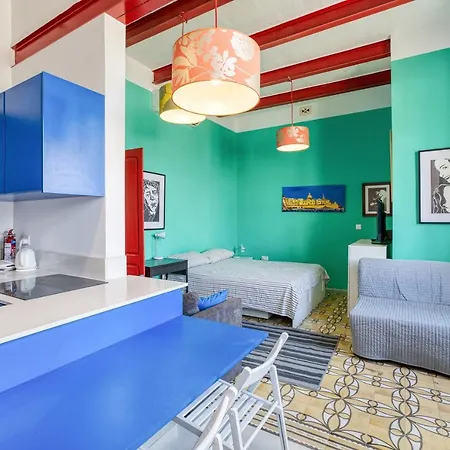 Charming In 3 The Cities With Roof Views By 360 Estates *